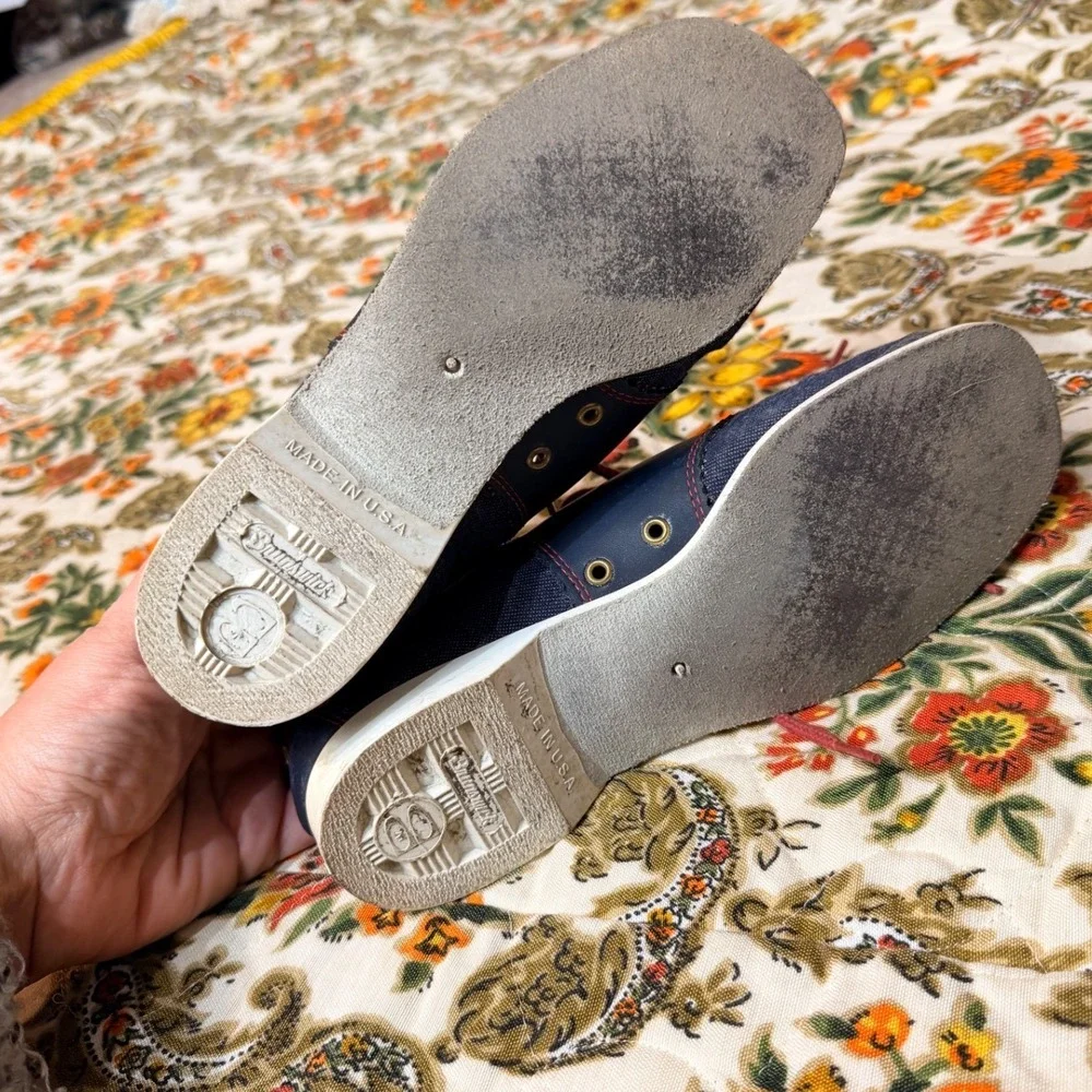 Vintage Women's Denim Blue Brunswick Oxford Shoes‎ Red Laces Made in USA - 5